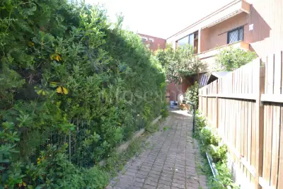 Villino a Schiera in vendita, Via Cortona, Santa Marinella