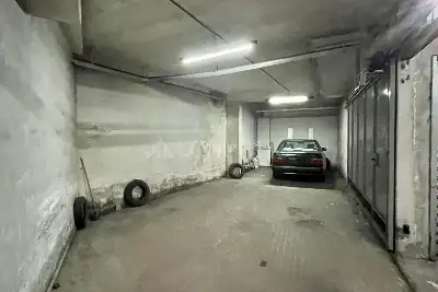 Box in affitto, Via Roma, Atripalda