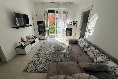 Casa in vendita, Via Lorenteggio, Milano