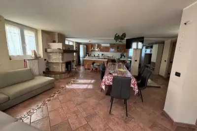 Villa in vendita, Via Vanzaghello, Busto Arsizio