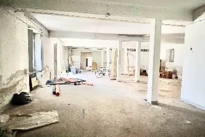 Magazzino in vendita, Via indipendenza 89, Brescia