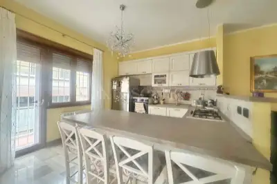 Casa in vendita, Via Lucio Papirio, Roma