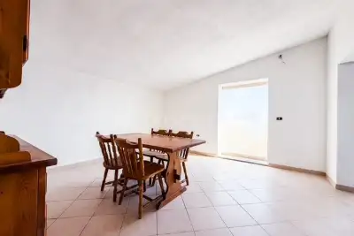 Casa in vendita, Via Ferrara, Olbia