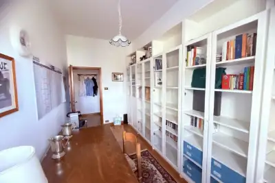 Casa Indipendente in vendita, Via Quinto Martini, Prato