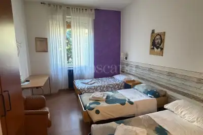 Casa in vendita, Via Pessano, Milano