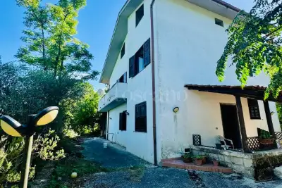 Casa Indipendente in vendita, Via Sant'Aniello, Montefredane