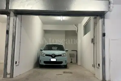 Box in vendita, Via delle Calasanziane, Roma