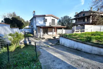 Villa in vendita, Via Rivoli, Roma