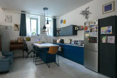 Laboratorio in vendita, Via Lario 13, Milano