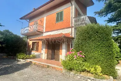 Villa Bifamiliare in vendita, Contrada Piezzo n°10, Chiusano San Domenico, Chiusano di San Domenico