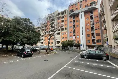 Casa in vendita, Piazzale Aldo Moro, Pomezia
