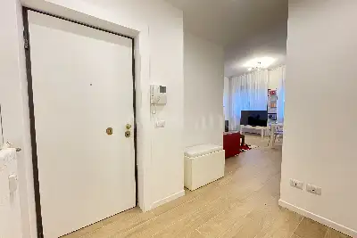 Casa in affitto, Via Berna, Milano