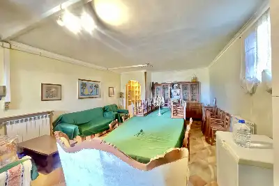 Villa in vendita, Via Giacomo Leopardi, Nepi