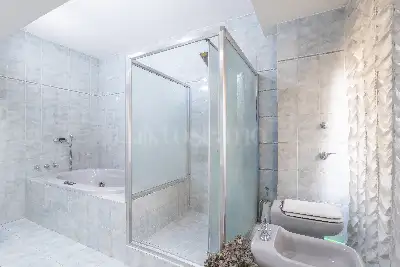 Casa in vendita, Via Antonio Kramer, Milano