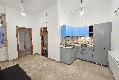 Casa in vendita, Via Gallia, Roma