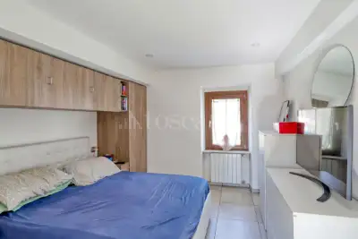 Casa in vendita, Via Andrea Figini, Valganna