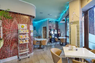 Negozio in vendita, Via Zoni, Lavena Ponte Tresa