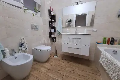 Casa in vendita, Corso Duca di Genova, Roma