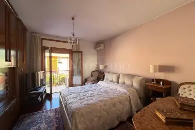 Villino a Schiera in vendita, Via Duca d'Aosta, San Giovanni la Punta