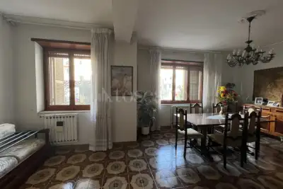 Casa in vendita, Via Lago della Regina, Tivoli