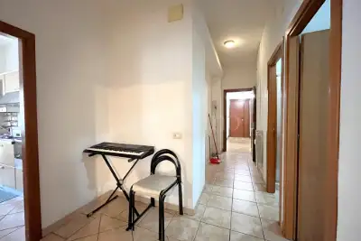 Casa in vendita, Via Caprese, Roma