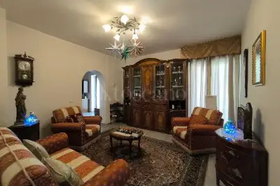 Casa Indipendente in vendita, Via Marana - Cesaproba, Montereale