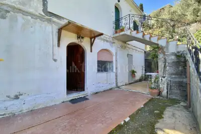 Casa Indipendente in vendita, Via Nazionale, Taormina