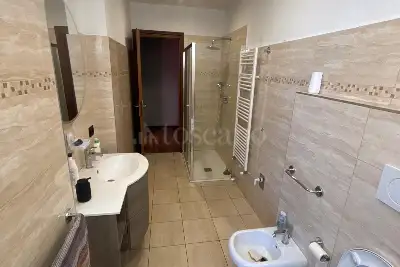 Casa Indipendente in vendita, Via A. Manzoni, Cairate