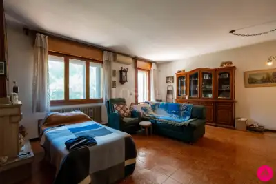 Casa Indipendente in vendita, Via Cefalonia, Udine