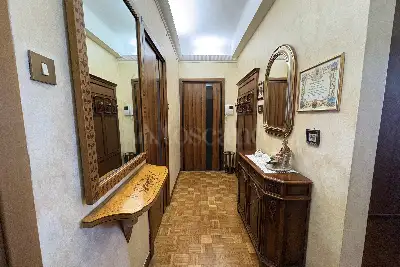 Casa in vendita, Viale Misurata, Milano