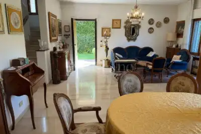 Villa for sale, Via Nanchino, Roma