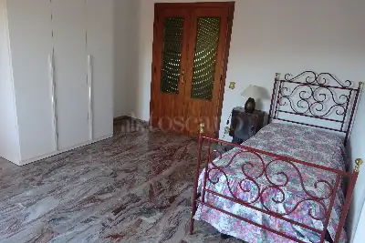 Casa in vendita, Via Aldobrandino da Siena , Siena