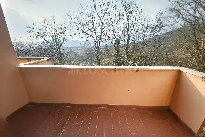 Villa in vendita, Via Cesare Battisti, Bovezzo