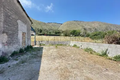 Capannone in affitto, Fondo Mattaliano, Palermo