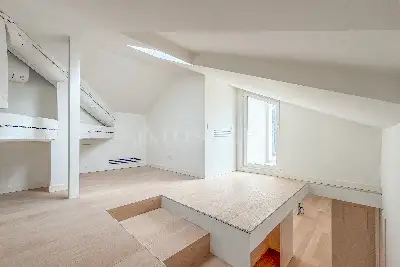 Casa in vendita, Via Giulio Uberti, Milano