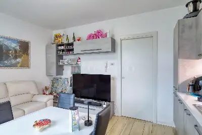 Casa in vendita, Via Marconi, Lavena Ponte Tresa