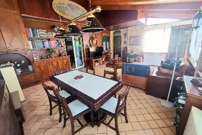 Villa in vendita, Via Pietrarsa, Pozzuoli