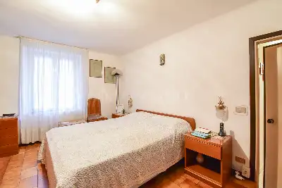 Casa in vendita, Via Andrea Alciato, Como