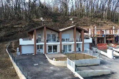 Villa in vendita, Via Luigi Colombo, Lavena Ponte Tresa