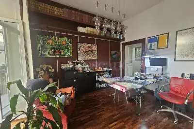 Casa in vendita, Via Domenico Morelli, Napoli