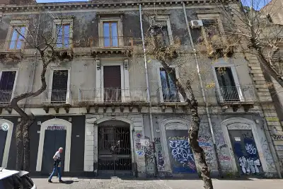 Casa in vendita, Via VI Aprile, Catania