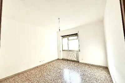 Casa in vendita, Via Graziano, Roma