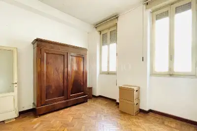 Palazzo in vendita, Via Luigi Apollonio, Brescia