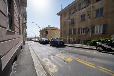 Casa in vendita, Via Acquarone, Genova