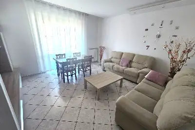 Casa in vendita, Via Giuseppe Garibaldi, Cassina Rizzardi