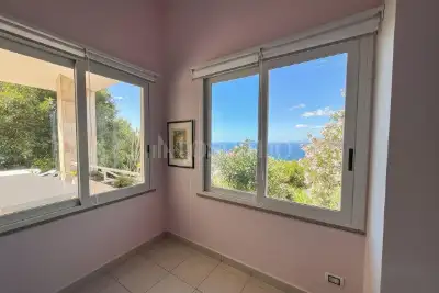 Villa Bifamiliare in vendita, Via dei Carrubi, Quartu Sant'Elena