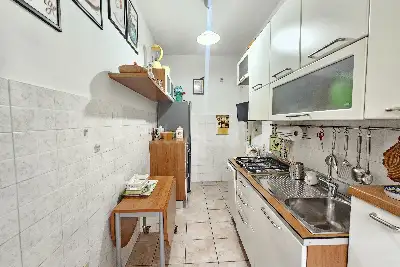 Casa in vendita, Via Tuscolana, Roma