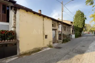 Casa in vendita, Via Chioderolo, Brescia