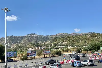 Casa in vendita, Via Agrò, Santa Teresa di Riva