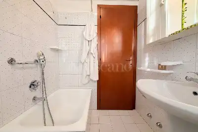 Casa in vendita, Via Einaudi, Sirmione